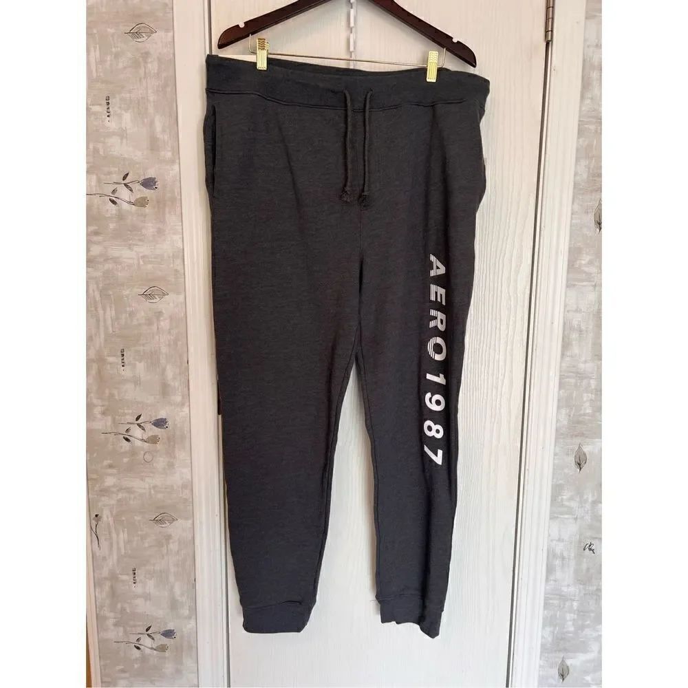 Aeropostale Joggers 